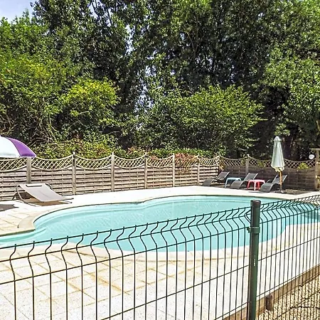 La Laujère D'hôtes Romance 3* La Caillère