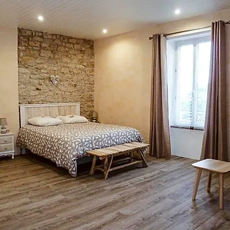 La Laujère D'hôtes Romance 3*