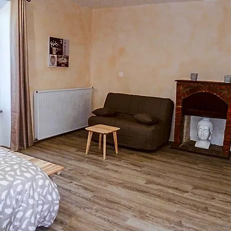 La Laujère D'hôtes Romance 3* La Caillère